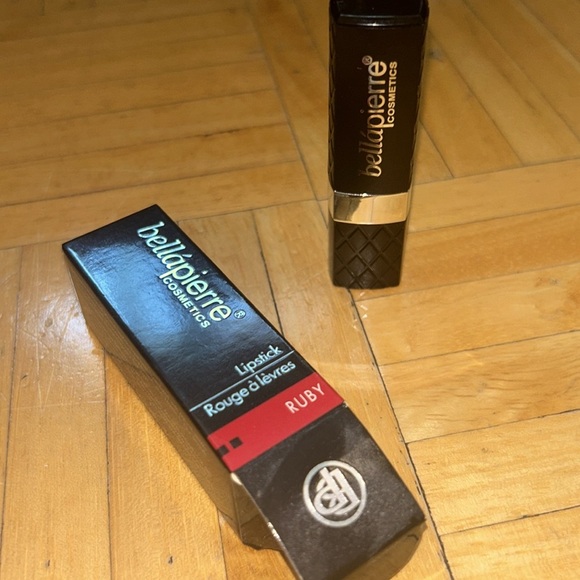🎉 HP 🎉Bella Pierre cosmetics Mineral Lipstick Ruby Red - Picture 3 of 10